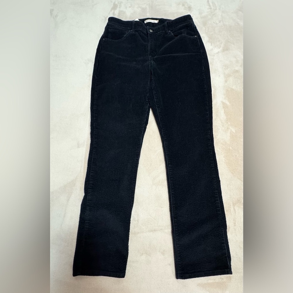 Levi's Classic Mid Rise Skinny Corduroy